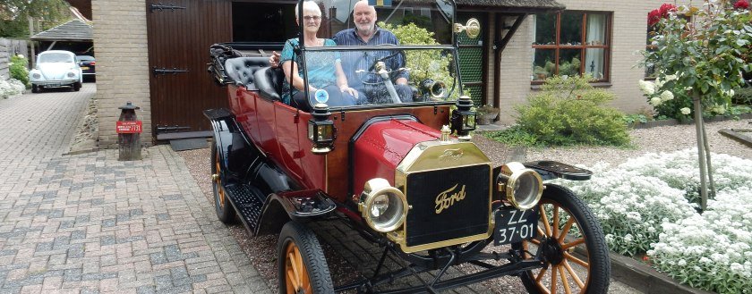 Toerrit van 80 Ford Oldtimers op zaterdag 2 september